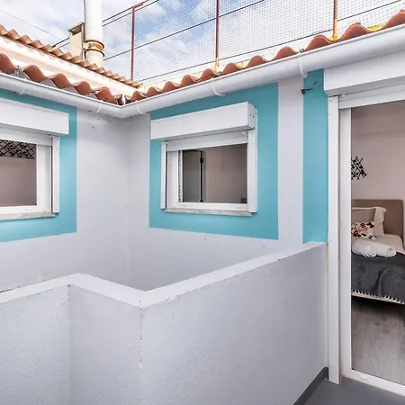 Urban & Trendy Duplex Close To Lx Factory By Trip2portugal Apartamento Lisboa